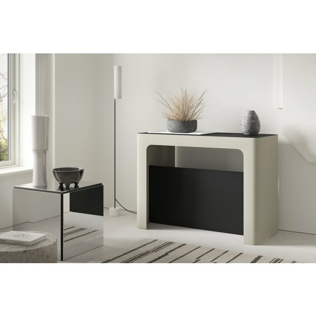 Rozkládací konzolový stůl - chytré 2v1 řešení pro malé byty